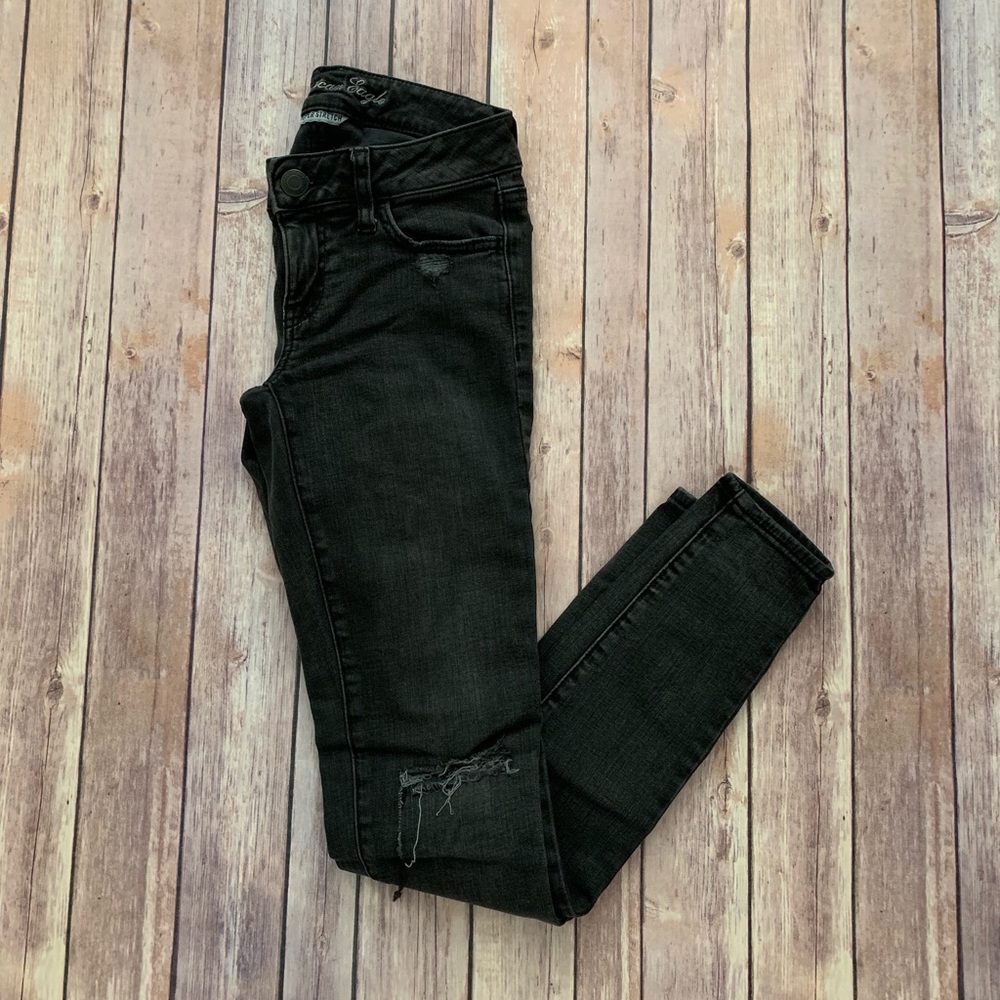Distressed Black Jeggings